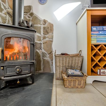 Appletree Cottage Kirkton of Tealing Buitenkant foto